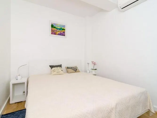 Lula Apartament Orašac